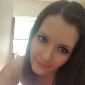 Meet your Posher, Ana